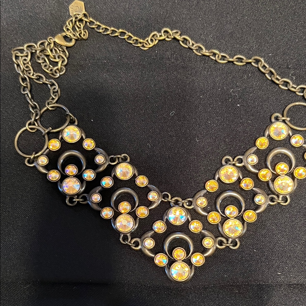NIB Antique Shimmer V Necklace - Touchstone by Swarovski